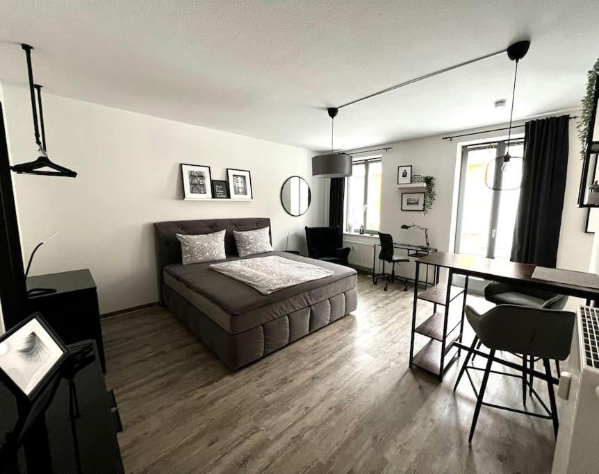 Schoenes Appartement Direkt Am Wenigemarkt แอร์ฟวร์ท ภายนอก รูปภาพ